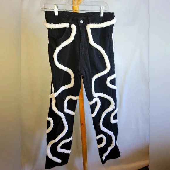 Navy blue jeans trimmed with fake  white fur size 28 - Picture 1 of 8